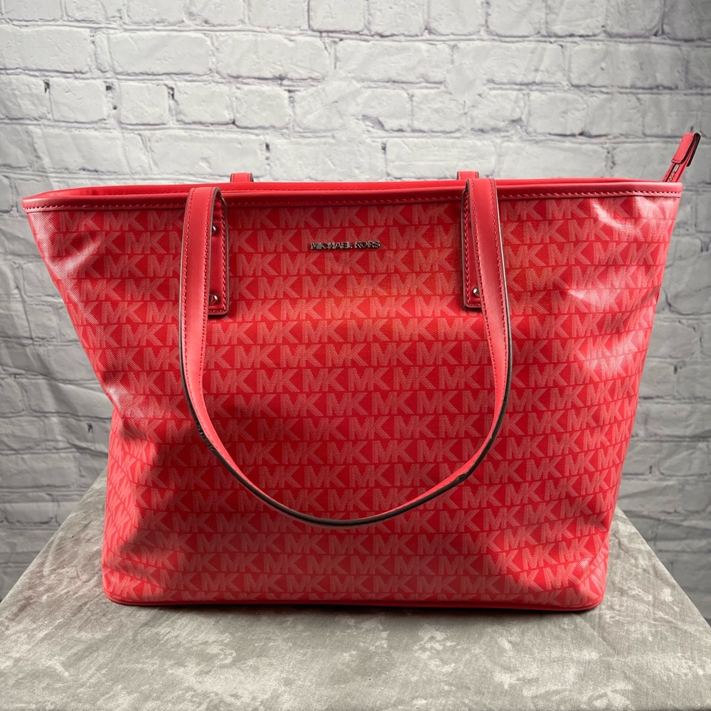 Michael Kors Carter Large Monogram Tote Bag